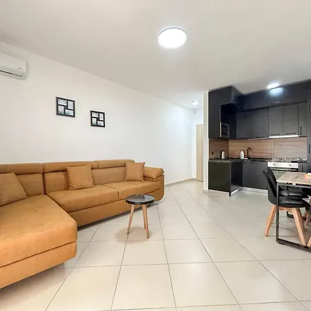 Apartment Faby 698 Durres
